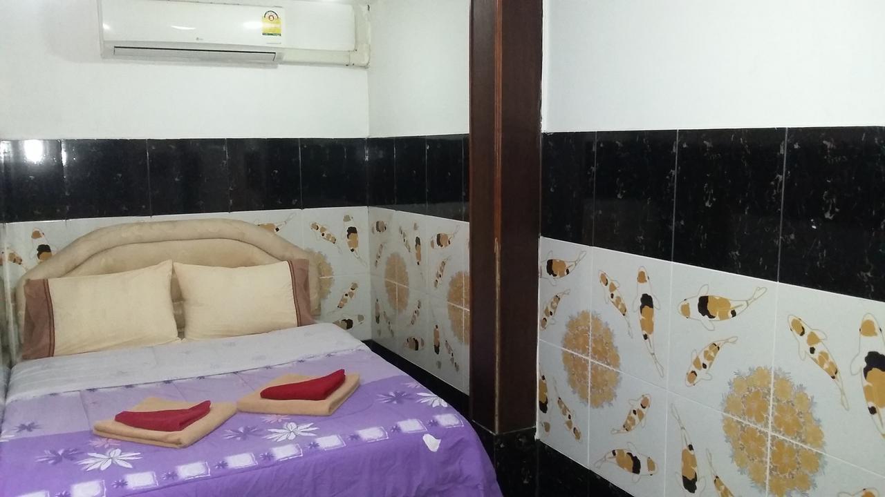Jasmin Guest House Pattaya Ngoại thất bức ảnh