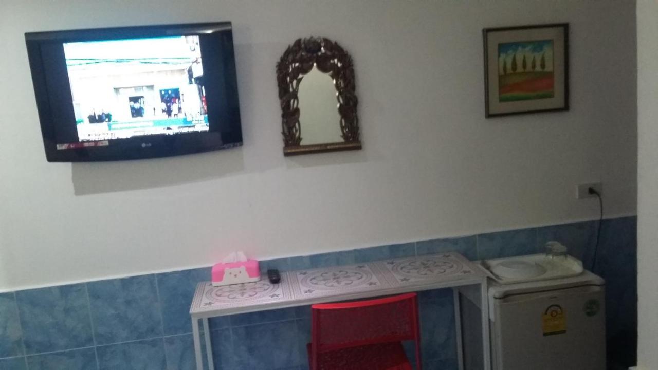 Jasmin Guest House Pattaya Ngoại thất bức ảnh