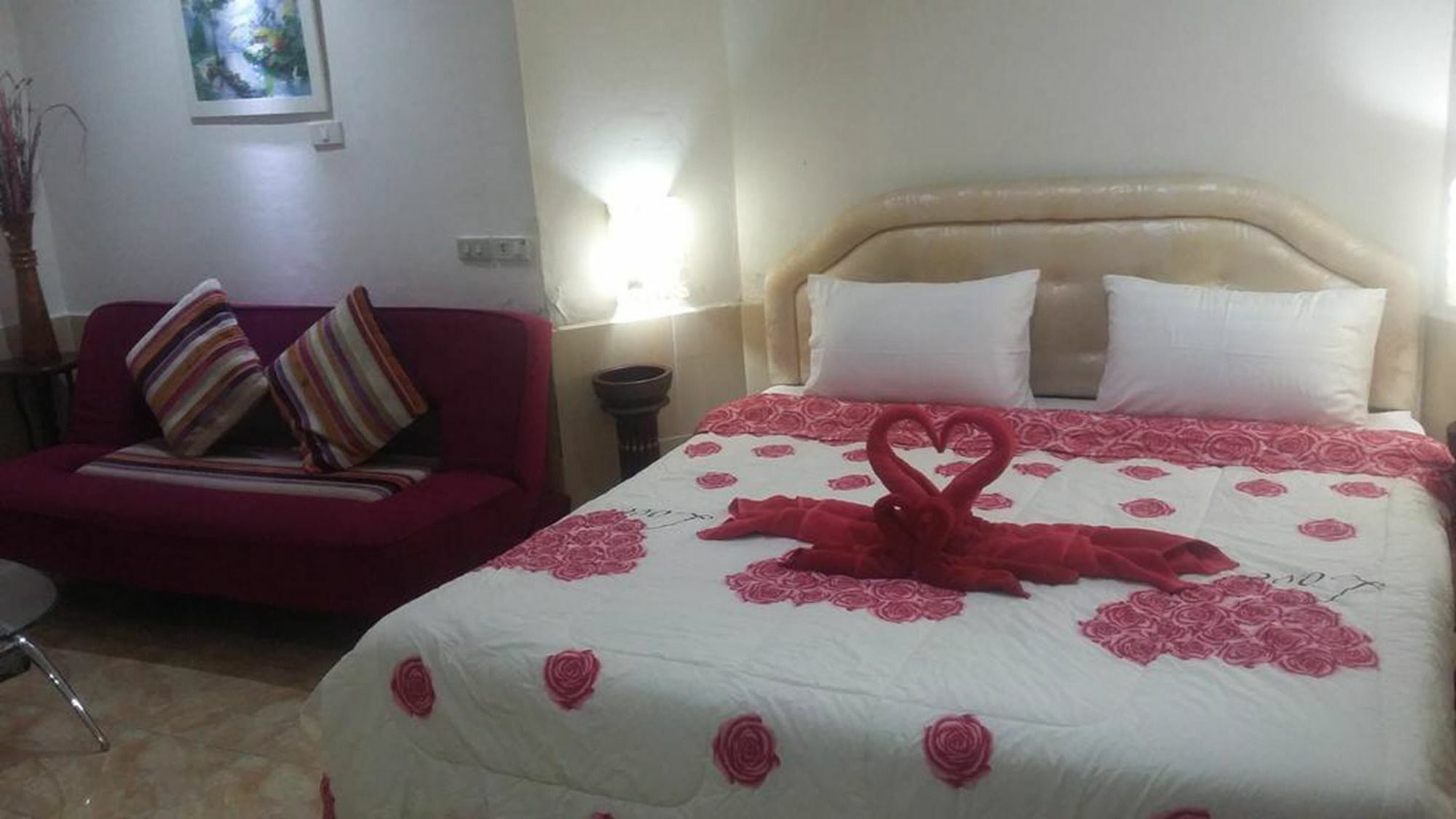 Jasmin Guest House Pattaya Ngoại thất bức ảnh